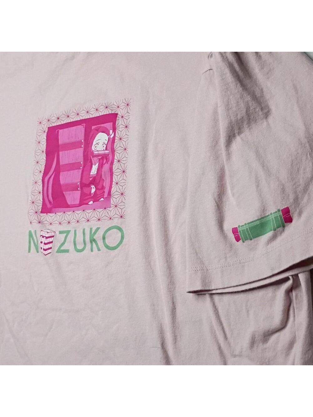 UNIQLO Men's Pink and Cream Tshirt - Picture 4 of 5